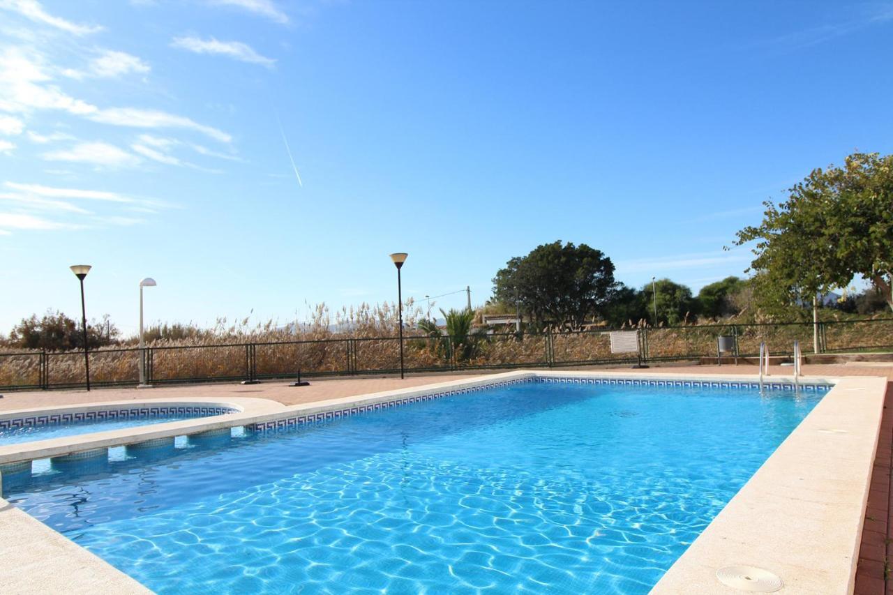 Global Properties, Apartamento En Marjal De Corinto Con Piscina ساغونتو المظهر الخارجي الصورة